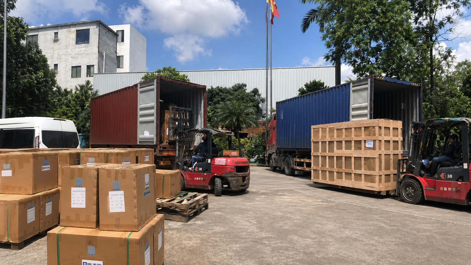 APT Chiller industrial chiller export loading container shipment